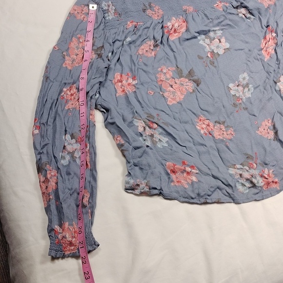 Lucky Brand women's long sleeved blouse size medium - Picture 11 of 12